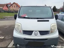 Vând sau schimb Renault Trafic