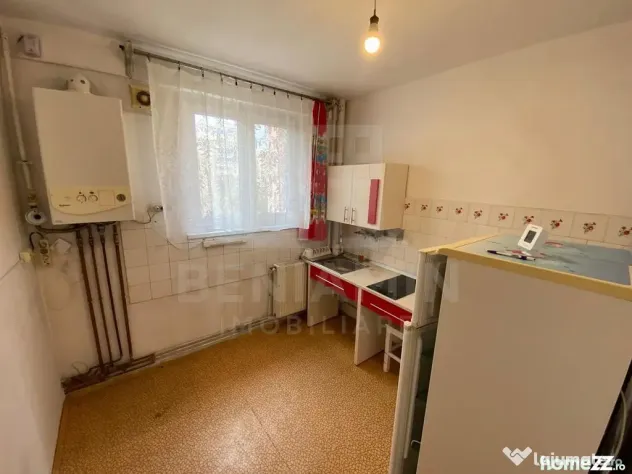 Apartament 3 camere spațios, luminos, centrala, Grivitei