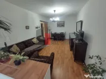 Vânzare apartament 3 camere Bd. Obregia - Pța Străduin...