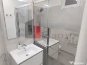 Vânzare apartament 3 camere Bd. Obregia - Pța Străduin... 