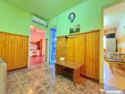 Apartament decomandat cu 2 camere de vânzare / Aurel Vla...