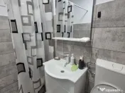 De inchiriat apartament 2 camere, Centru, 300 euro 