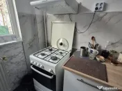 De inchiriat apartament 2 camere, Centru, 300 euro 