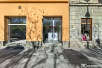 Spațiu comercial versatil de închiriat în zona Ultrace...