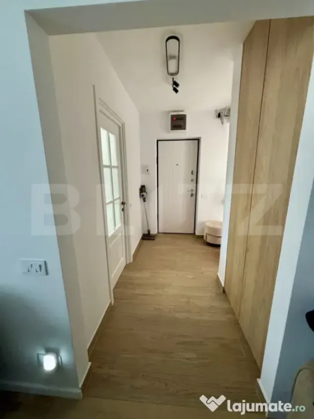 Apartament cu 3 camere, etaj 2, renovat complet - zonă Cent