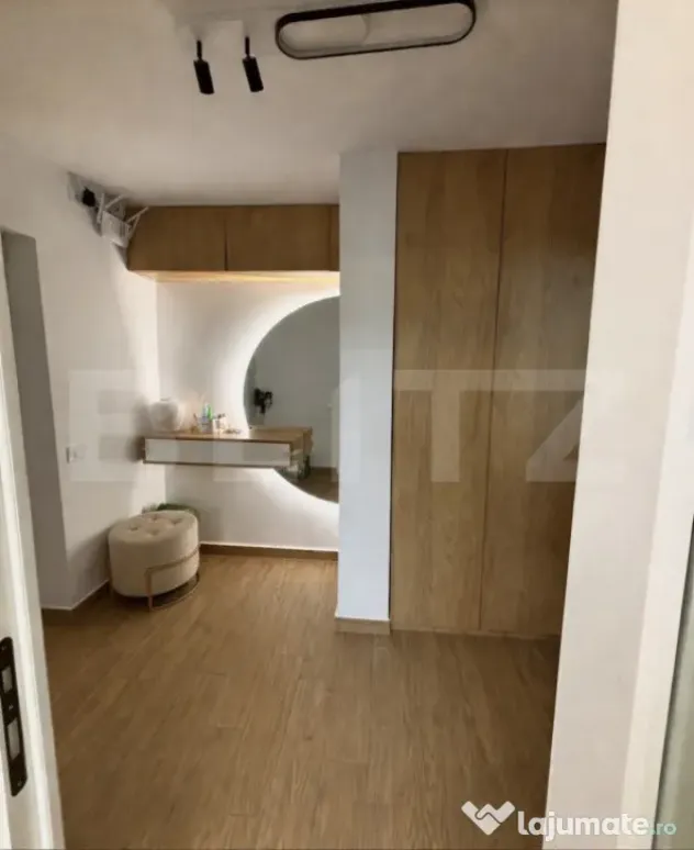 Apartament cu 3 camere, etaj 2, renovat complet - zonă Cent