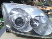 Faruri Toyota Avensis T25 Xenon OEM 