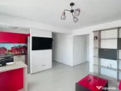 Apartament de 2 camere semidecomandat, zona Teilor 