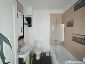 Apartament de 2 camere semidecomandat, zona Teilor 