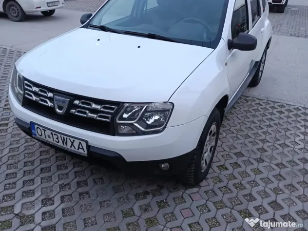 Vând Dacia Duster 4x4