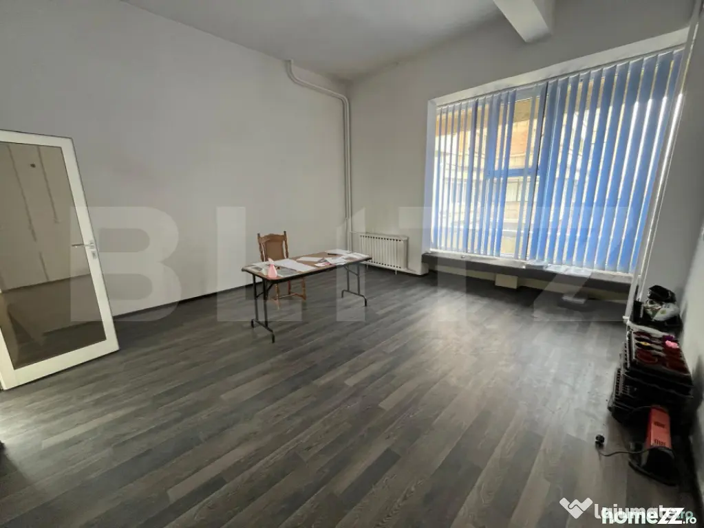 Închiriere spațiu de birouri – ideal pentru activități - Oradea (Bihor)