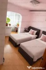 Apartament 4 camere, 2 balcoane,decomandat - zona Noua
