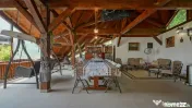 Liniște, spațiu și natură în Green Valley – Comisi... 