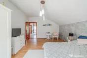 Oportunitate UNICA! Casa individuala la pret de apartamen... 