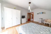 Oportunitate UNICA! Casa individuala la pret de apartamen... 
