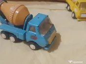 Jucarii vechi de tabla 