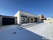 De vanzare casa parter moderna panouri pompa de caldura gara 