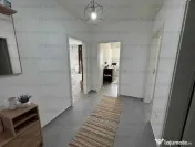 Apartament 2 camere, decomandat - zona Avantgarden 