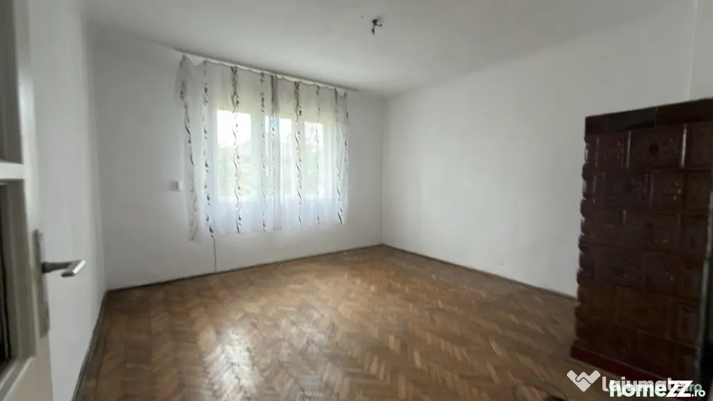 Casă + teren 22 ari | Front 40 ml | La 10 min de Baia Mare - Sisesti (Maramures)