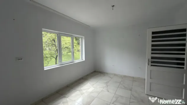 Casă + teren 22 ari | Front 40 ml | La 10 min de Baia Mare - Sisesti (Maramures)