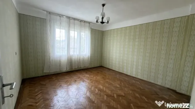 Casă + teren 22 ari | Front 40 ml | La 10 min de Baia Mare - Sisesti (Maramures)