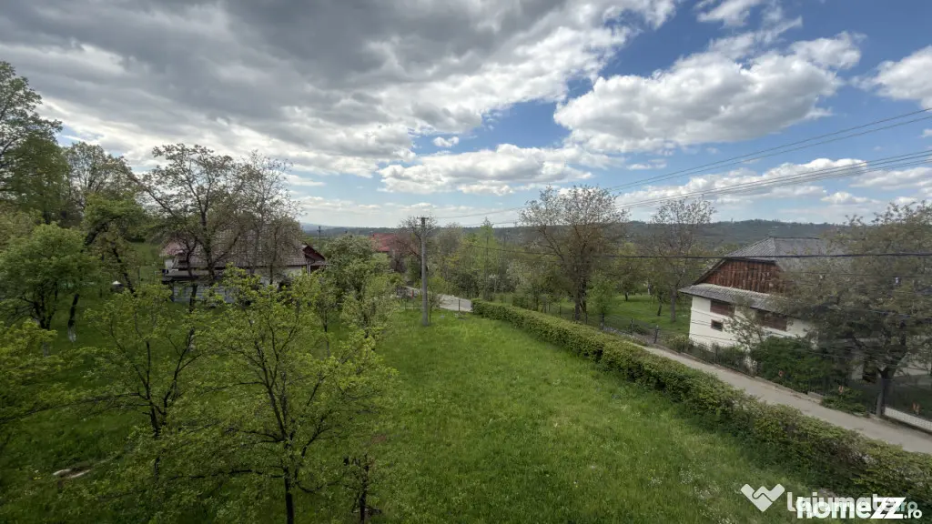 Casă + teren 22 ari | Front 40 ml | La 10 min de Baia Mare - Sisesti (Maramures)