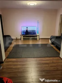 Apartament 3 camere, 80 mp, zona Podu de Piatra