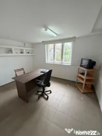 Casa de vanzare ,90 mp constructie ,teren 650mp ,str Rozelor