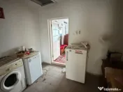 Casa de vanzare ,90 mp constructie ,teren 1400mp ,parcelabil 