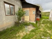 Casa de vanzare ,90 mp constructie ,teren 1400mp ,parcelabil 