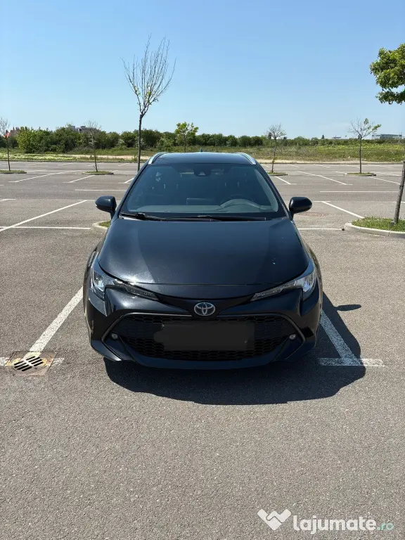 Toyota Corolla Touring Sports Hybrid 1.8 – 2021 | TVA deductibil | Automată