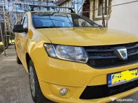 masina cu licența taxi 