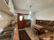 Apartament 2 camere decomandate cu boxa si pivnita zona Vasi 