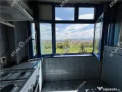 Apartament 2 camere decomandate cu boxa si pivnita zona Vasi 