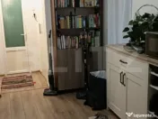 Apartament cu 3 camere, semidecomandat, 84 mp, zona Semicent 