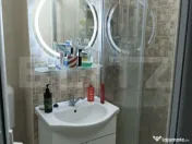 Apartament cu 3 camere, semidecomandat, 84 mp, zona Semicent 