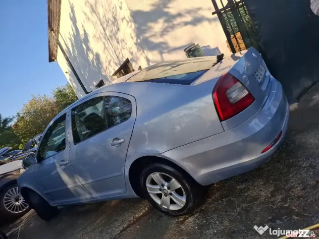 Skoda Octavia 2009, 1.6 benzina = Posibilitate rate