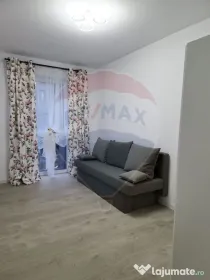 DE INCHIRIAT: Apartament cu 3 camere - Centru Vechi