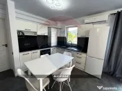 DE INCHIRIAT: Apartament cu 3 camere - Centru Vechi 