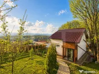 Casă individuală-panoramă superbă, teren 900 mp–liniș 