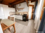 Casă individuală-panoramă superbă, teren 900 mp–liniș 