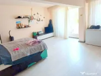 De vanzare apartament cu 4 camere, strada Anghel Saligny,... 