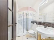 Apartament 2 camere - centrala proprie - de vanzare - Del... 