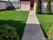 Casă complet utilată cu curte de poveste – la câteva... 