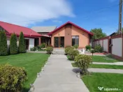 Casă complet utilată cu curte de poveste – la câteva... 