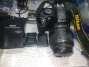 Aparat foto dslr Nikon D5200  kit complet 