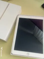 IPad 5th Generation 128 GB 