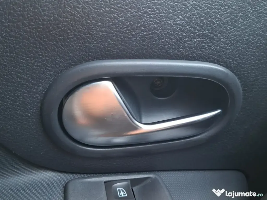 Vând Dacia Logan MCV 2019