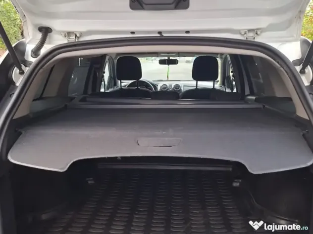 Vând Dacia Logan MCV 2019
