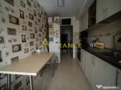 Apartament 3 camere/ Mobilat si utilat /Parcare /Metrou berc 